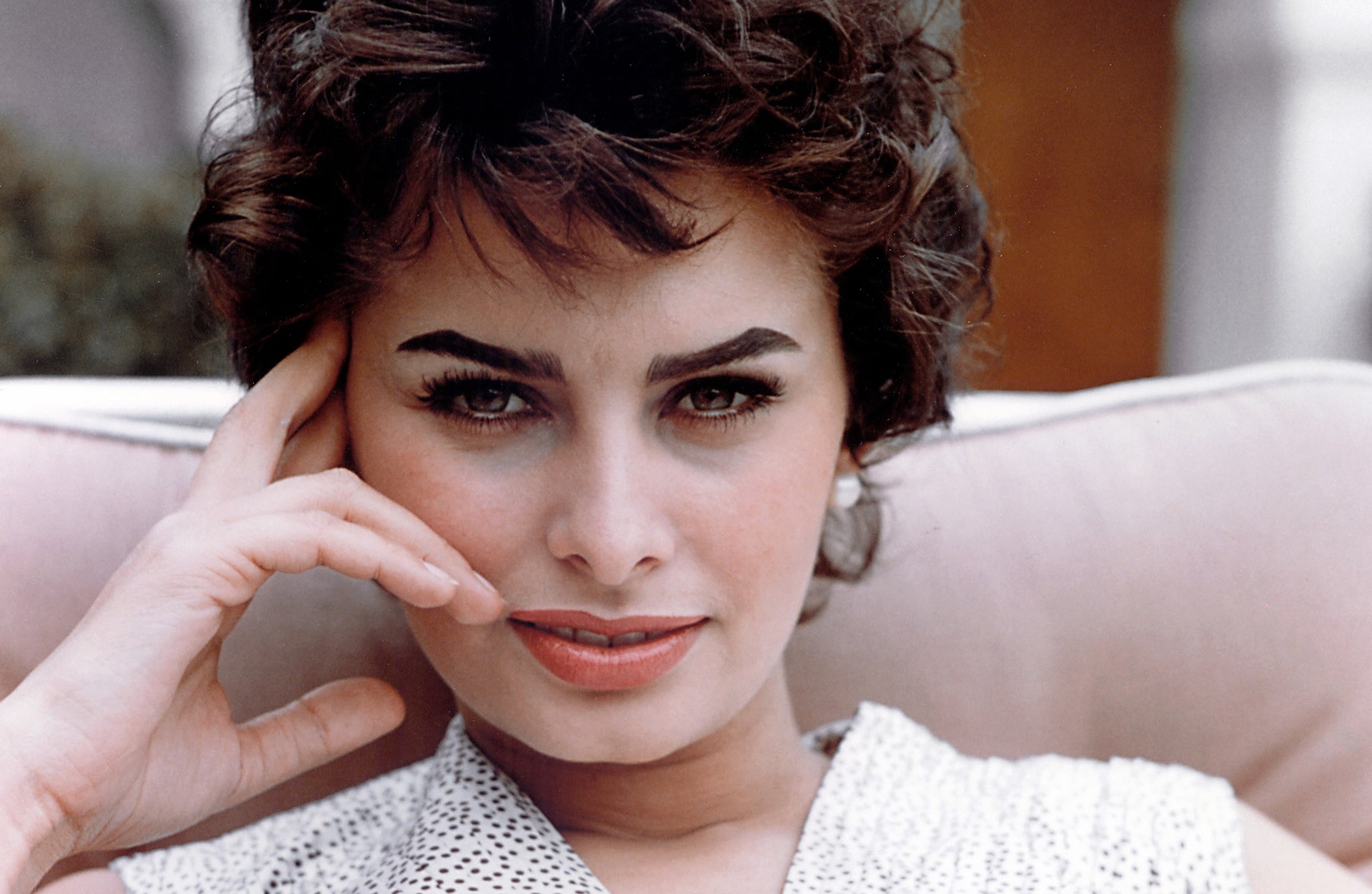 Sophia Loren kẻ mắt mèo